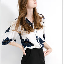 Load image into Gallery viewer, Flared 3/4 Sleeve Blouse