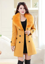 Load image into Gallery viewer, Large fur collar woolen coat