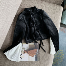 Load image into Gallery viewer, Fanned Sleeve Dress Shirt