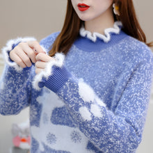 Load image into Gallery viewer, Reindeer Graphic Super Soft Sweater