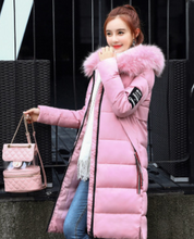 Load image into Gallery viewer, Large Fur Collar Quilted Maxi Coat