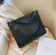 Load image into Gallery viewer, Large-Capacity Textured Shoulder Bag