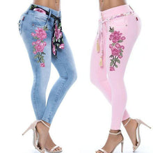 Load image into Gallery viewer, Skinny Floral Accented Jeans