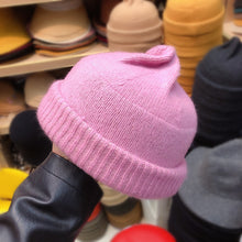 Load image into Gallery viewer, Knitted Woolen Melon Hat