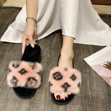 Load image into Gallery viewer, Leopard Plush Slippers