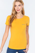 Load image into Gallery viewer, Short Sleeved Top W/zipper Pocket