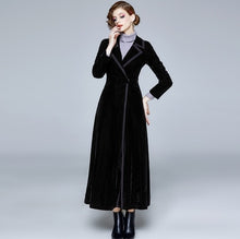 Load image into Gallery viewer, Designer Vintage Notched Collar Velvet Maxi Coat