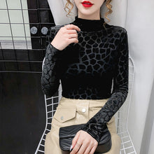 Load image into Gallery viewer, Snake Skin Like Velvet Long Sleeve Pullover Shirt