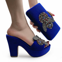 Load image into Gallery viewer, Suede Platform Shoes with Matching Clutch