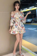 Load image into Gallery viewer, Women&#39;s one-line collar suit shorts
