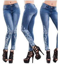Load image into Gallery viewer, Frosted Embroidered Jeans
