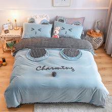 Load image into Gallery viewer, Velvety 4-PC Charming Bet Set
