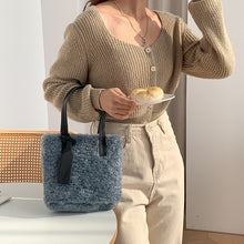 Load image into Gallery viewer, Solid Color Plushy Tote
