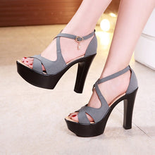 Load image into Gallery viewer, Suede Block Heel Platform  Sandals
